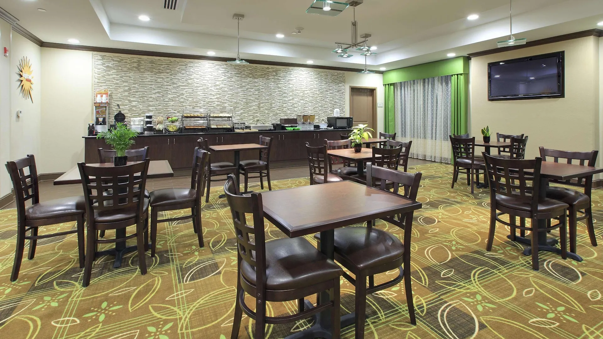 La Quinta By Wyndham Memphis Wolfchase Hotel