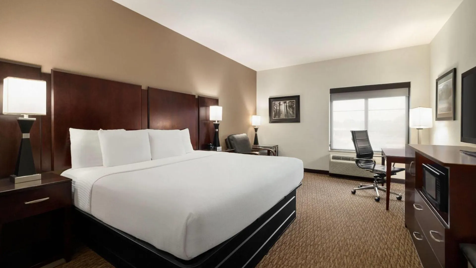 La Quinta By Wyndham Memphis Wolfchase Hotel